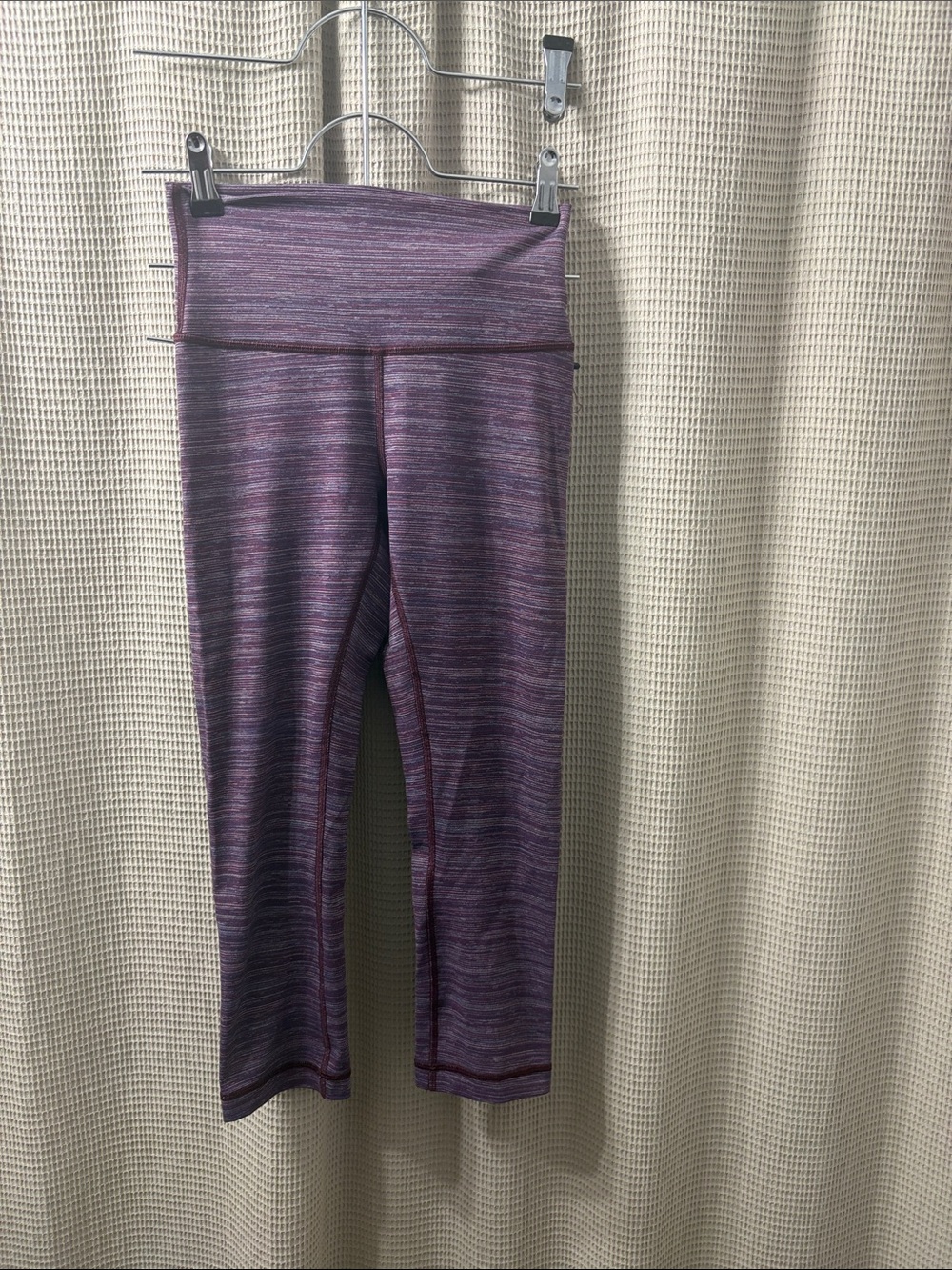 Lululemon Purple Space-Dye Active capri Leggings